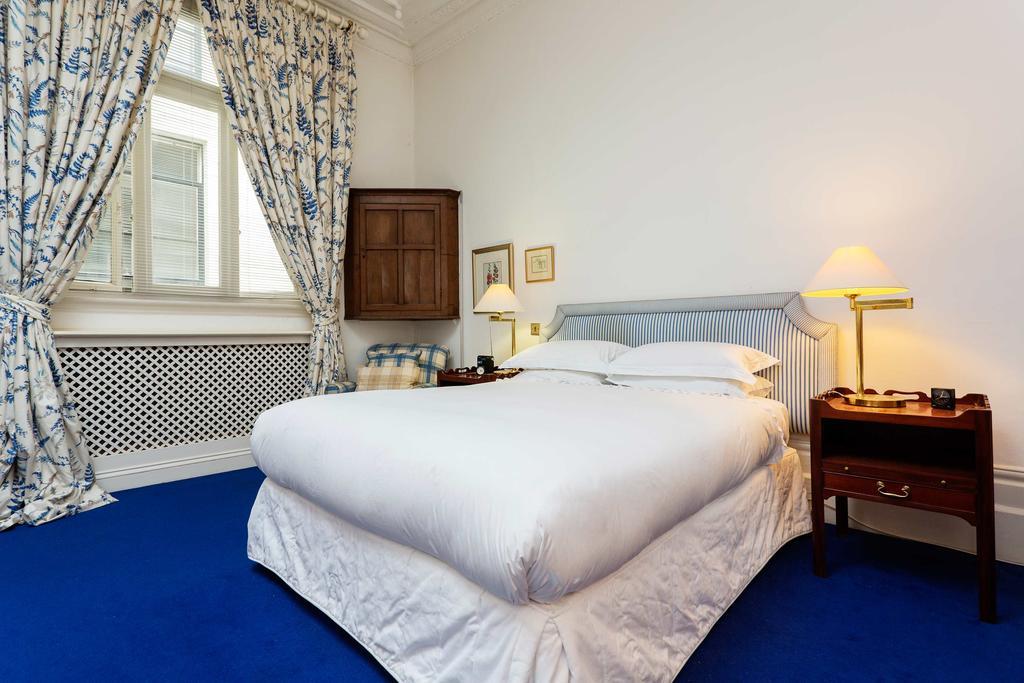 Veeve - Queen'S Gardens Flat 런던 객실 사진