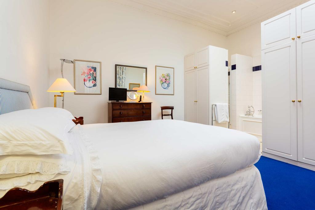 Veeve - Queen'S Gardens Flat 런던 객실 사진